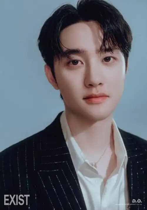 都暻秀严肃可爱