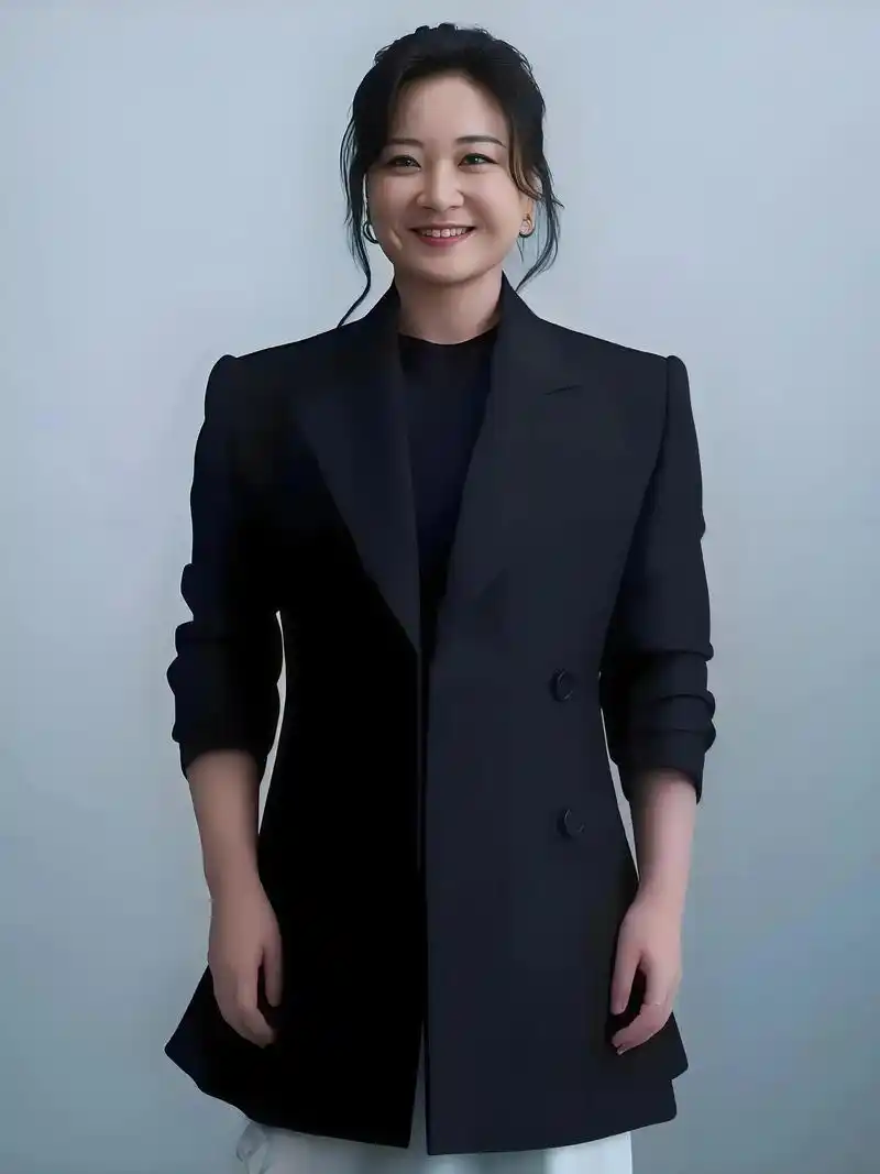 贾玲姐又瘦了.默默努力的女人最美,原来姐一直都在,不曾离开#