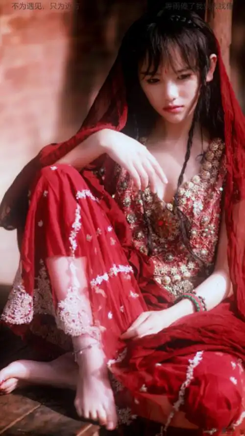 原创网红南笙出演新版小倩清丽无双也是很美的一个版本