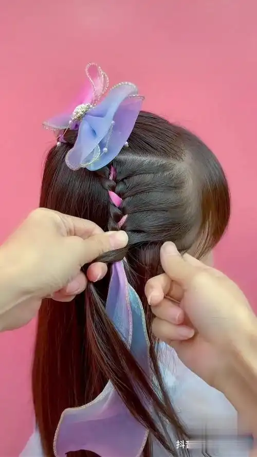 一条发带,又是美美的一天儿童编发 编发教程 日常编发 dou 小助手