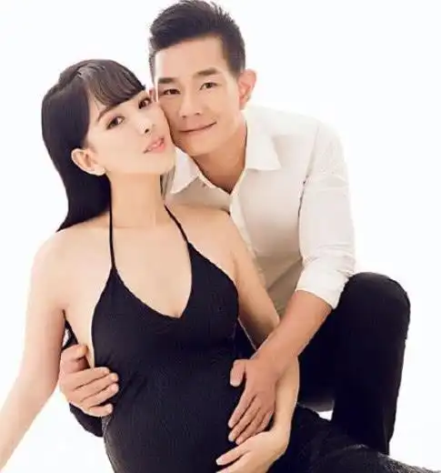 拳王杨建平身价过亿,妻子清纯靓丽,事业爱情双丰收