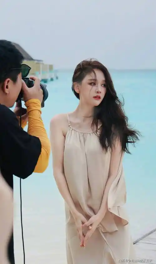 44岁陈乔恩和老公在马尔代夫潜水度假,甜蜜恩爱,羡煞旁人吗?