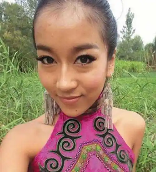 吉克隽逸:立了10年的"淳朴"人设,终于崩塌了_刘石_网友_妻子