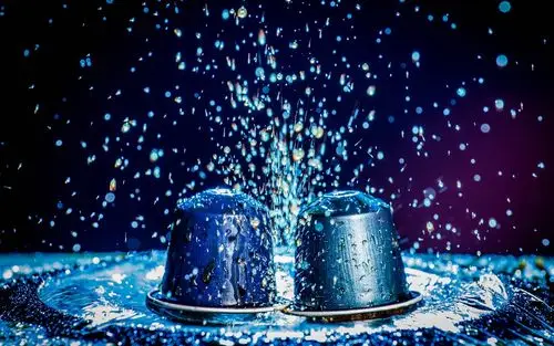 水滴,飞溅 iphone 壁纸