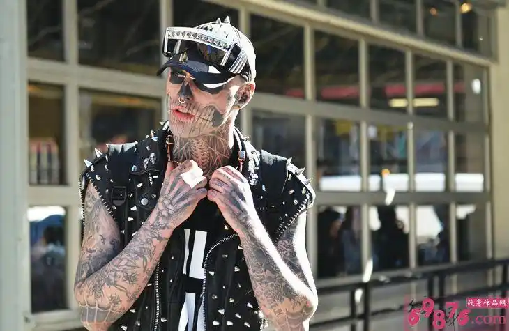 欧美纹身达人全身个性骷髅刺青