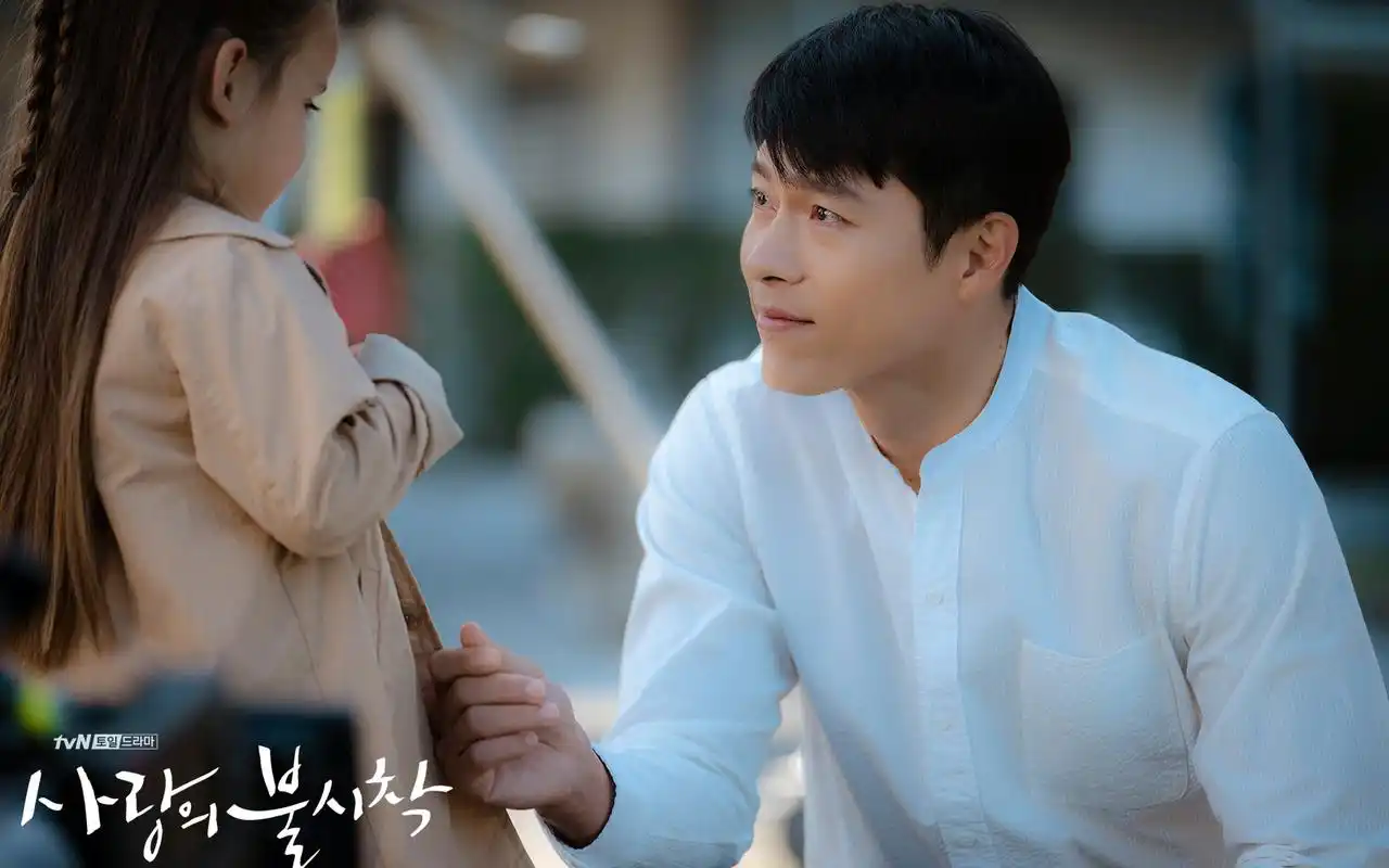 玄彬《爱的迫降》剧照图片壁纸