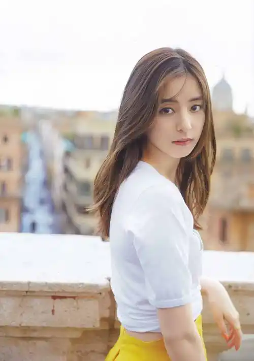 看过她,会影响你睡眠:日本新晋国民女神,撩拨你初恋的感觉!_木优_风格