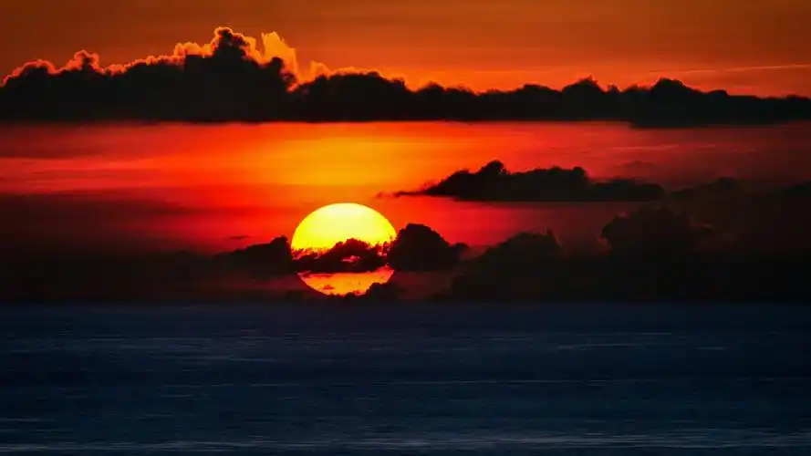 唯美壮阔天空云朵高清桌面壁纸