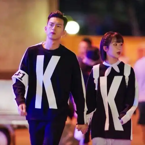 现货秋冬宽松亲爱的热爱的kk队服黑白字母杨紫毛衣针织衫情侣卫衣