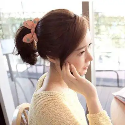 学生短直发斜刘海扎 马尾发型设计