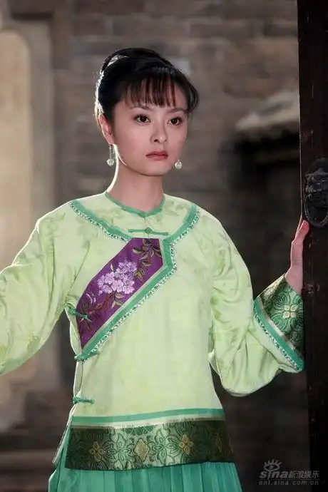 作为09年的开年大戏,此剧吸引了杨立新,樊志起,周岚等国内知名演员的