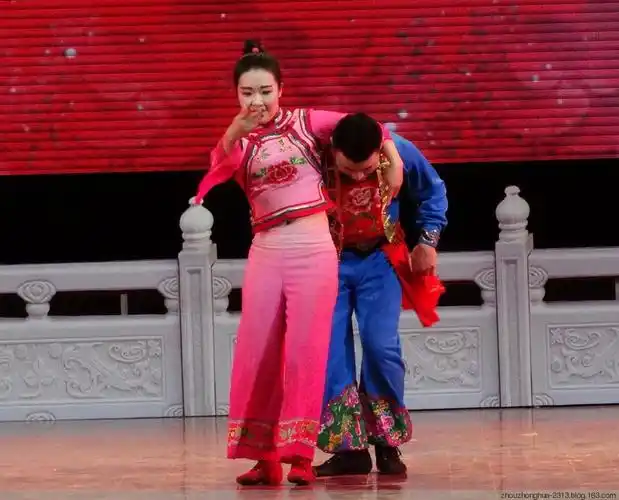 康保二人台里的美女们(续) 摄影:周中华