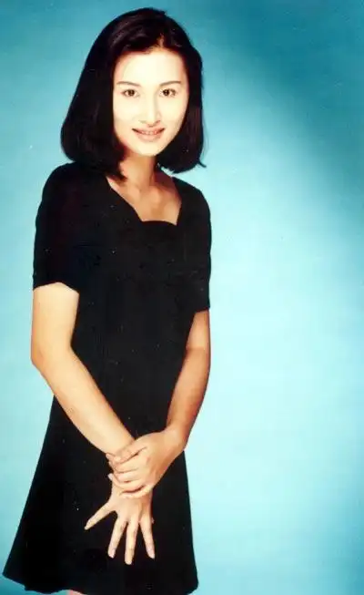 王菁锳写真图片-自制1680x1050壁纸.-明星写真馆n63.com