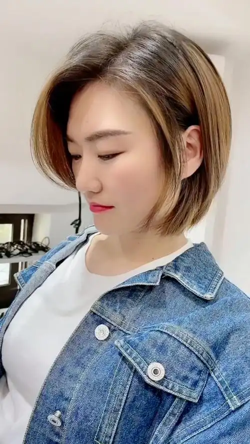 小姐姐说能不能找到男朋友就看我发型剪的好不好了!