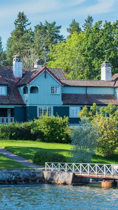 壁纸 瑞典,斯德哥尔摩,房屋,别墅,树木,河流 3840x2160 uhd 4k 高清