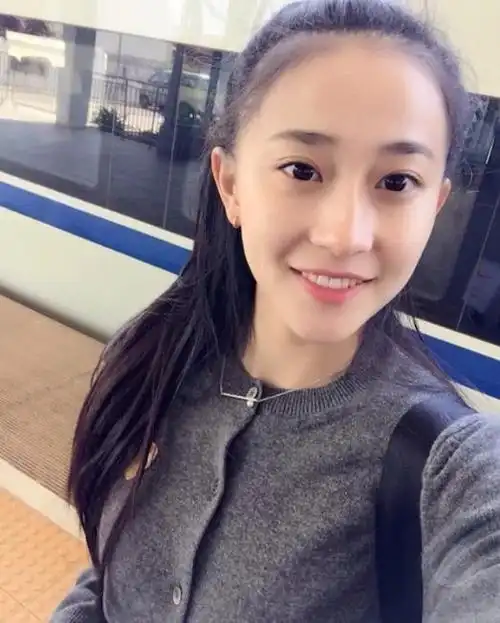 体操女神张豆豆,因一张照片意外走红,退役后成为体操教练