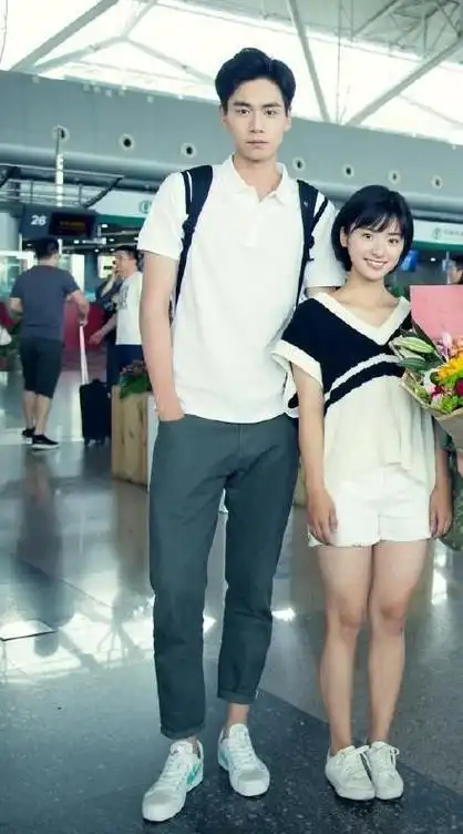 林一胡一天身高对比