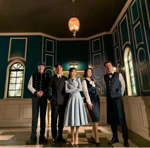 《德鲁纳酒店》收官收视最高达13%,iu泪喊:不想分手