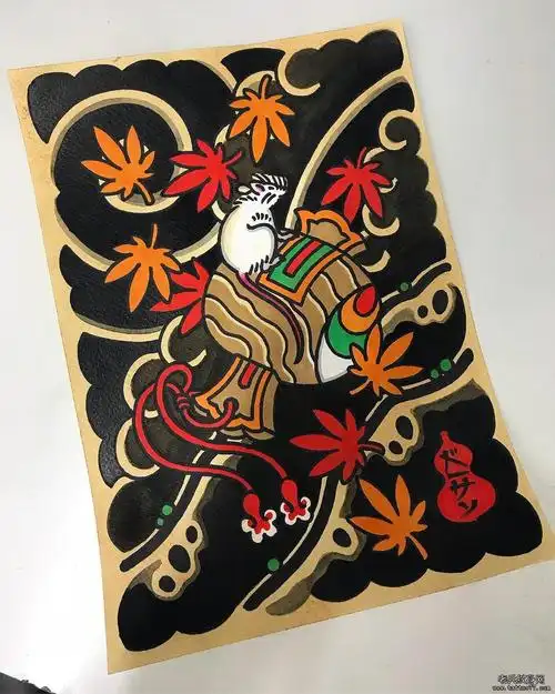 半臂传统樱花龙纹身图案