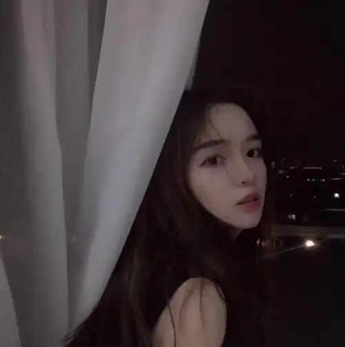 妩媚的女生头像2018最新 熟悉的陌生的这种感觉_女生头像-qqkw个性网