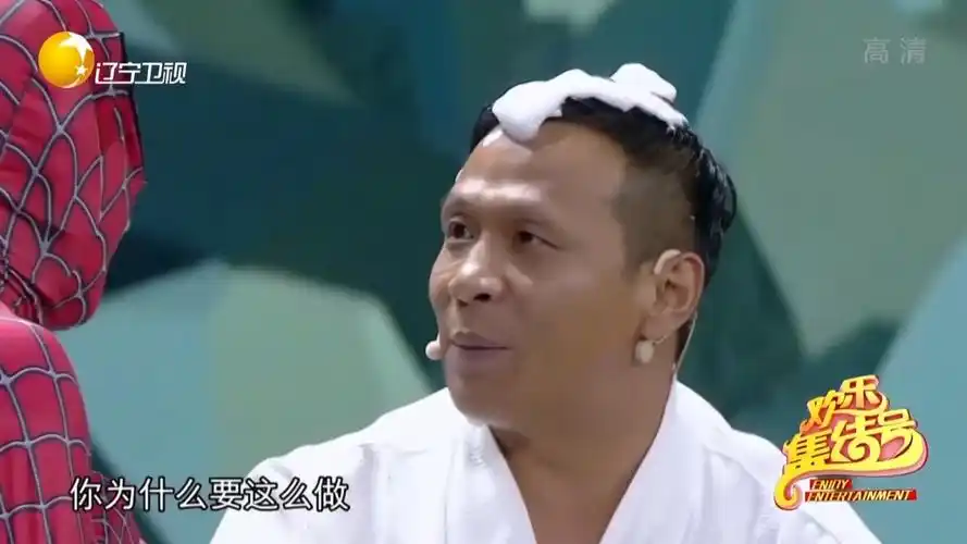 小品《超级英雄》:宋小宝变身最黑蜘蛛侠,笑得腮帮子都疼