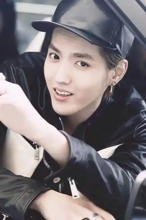 德不配位,必有灾殃——吴亦凡八字命理分析_官见_天干_才艺