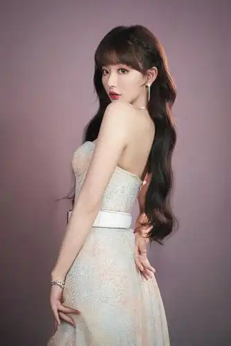 孔雪儿美图
