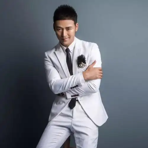 41徒弟:陶飞宇   影视演员;   著名演员黄晓明指定武打替身演员