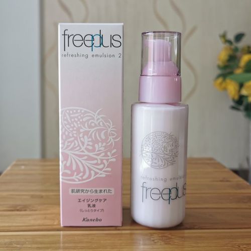 freeplus芙丽芳丝 滋肤紧致浸润柔润滋润乳液100ml 抗衰