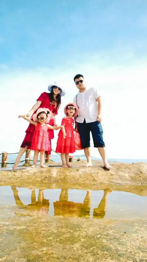 一家四口厦门旅游