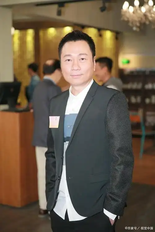 香港演员黎耀祥转战大陆带给我们什么启示