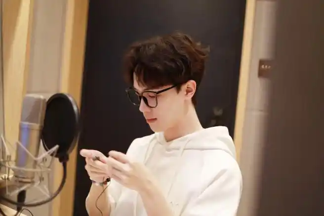 cv倒霉死勒超话抖落一组配音的梅梅老师@倒霉死勒本周#狐獴王朝的崛起