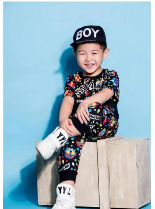 沙溢儿子简直是复制粘贴!9岁身高已达妈妈肩膀