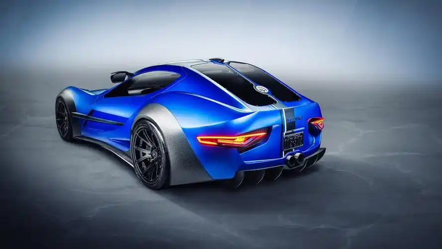 felino cb7r炫酷跑车桌面壁纸
