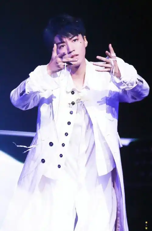 在王俊凯微博搜索关键字作业