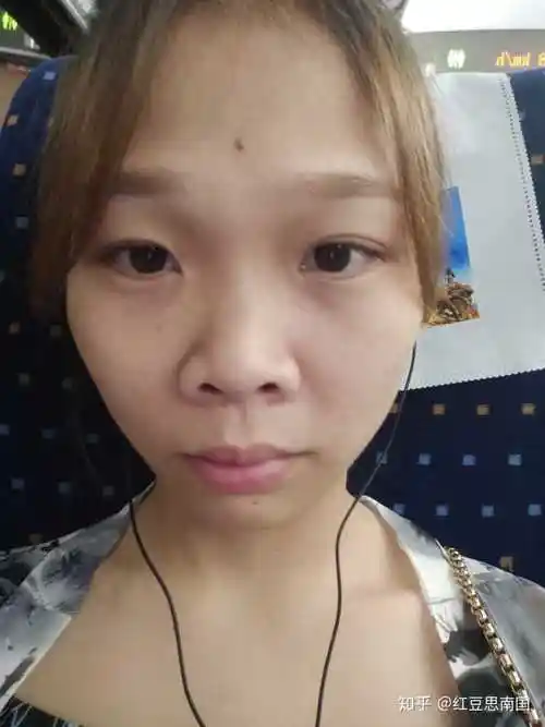 你们怎么看待塌鼻梁?