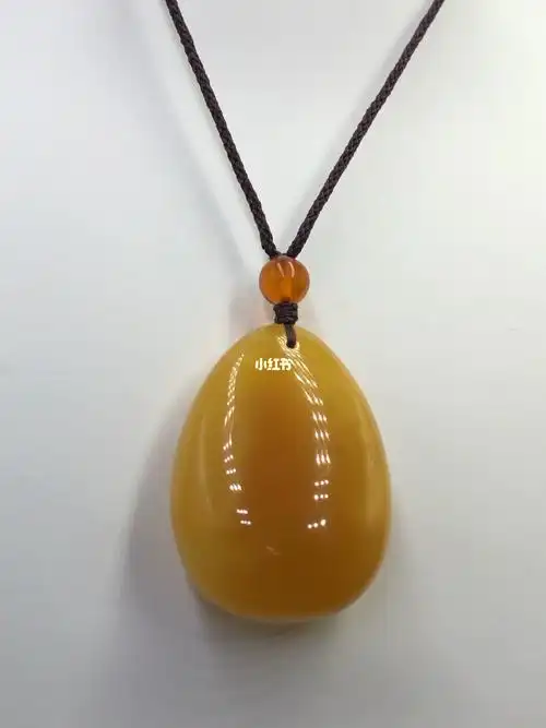 蜜蜡  #蜜蜡琥珀  #蜜蜡水滴吊坠