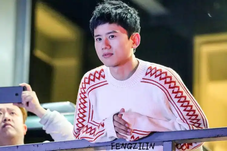 满天繁星做张杰的底气7815 - 堆糖,美图壁纸兴趣社区