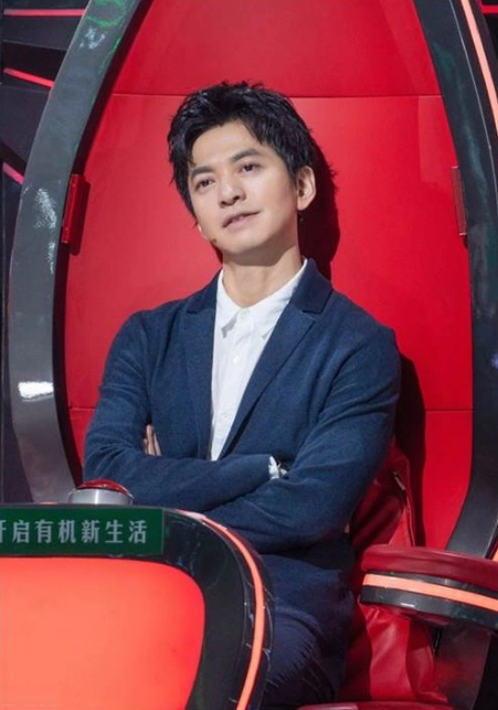 《2020中国好声音》黄金导师阵容吸粉参赛 李荣浩当众被告白_腾讯新闻