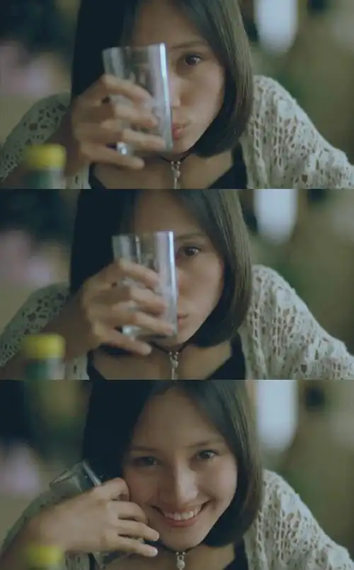 《蓝色爱情》中的22岁袁泉,太美