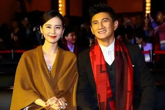 从胡歌到何润东清纯女神刘诗诗现形记连亲妈都看不下去了