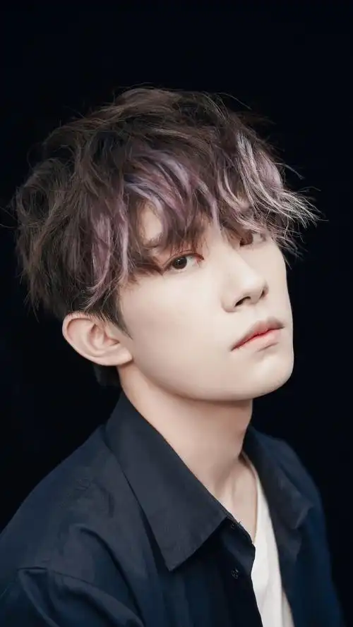 易烊千玺1评论15更多