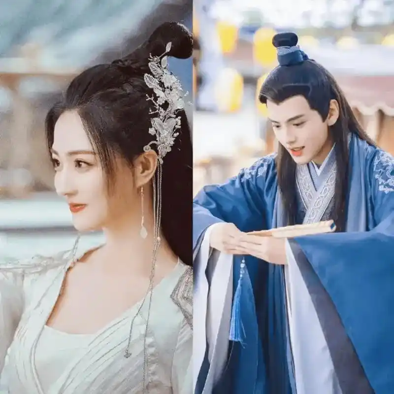 徐璐的《珠玉在侧》开拍中!题材新颖!《珠玉在侧》是一部古装爱 - 抖