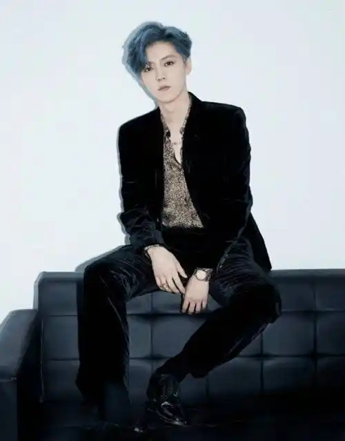 原创鹿晗最新时尚大片眼镜杀又a又欲不愧是exo门面担当