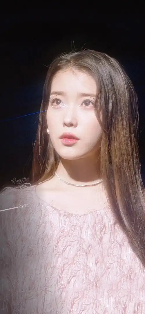 壁纸iu李智恩128