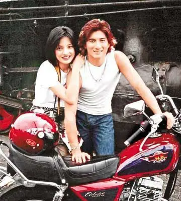 赵薇吴奇隆拍摄《雄风摩托车》广告花絮