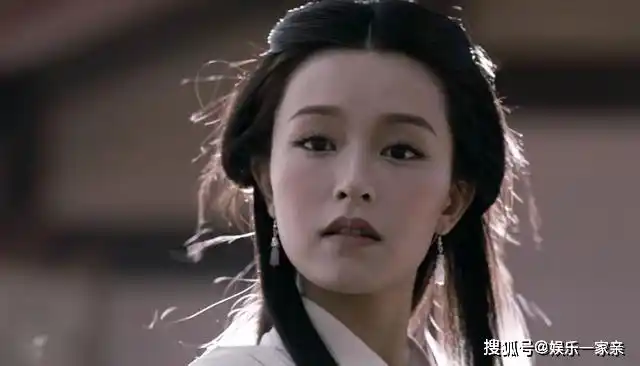 原创天龙八部王语嫣上场妆容过浓气质差还是盼兮最惊艳