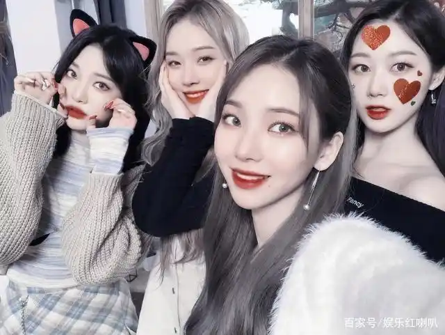 张艺兴虽然已经成立了个人工作室,但公司却是韩国最大的造型工厂s