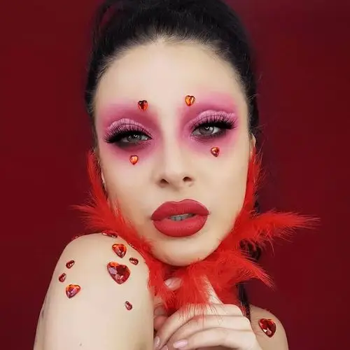 收藏|e n r i c a f o x夸张个性妆容集锦