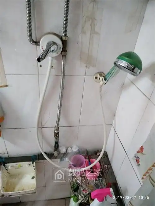 拆修美的热水器f5030b3